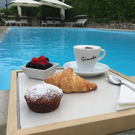 Kinzica Hotel