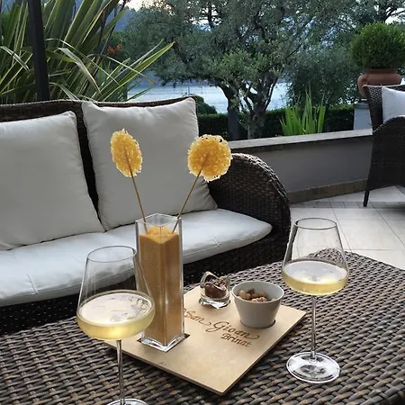 Kinzica Hotel 4*